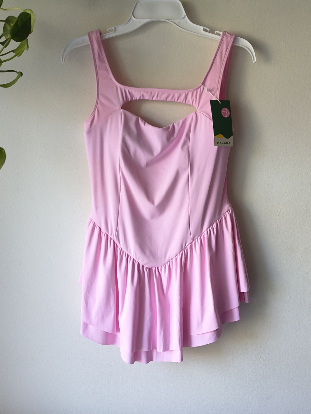 Halara Cloudful 2-in-1 Activity Dress - Pink Cut Out Ruffle Hem Tennis Dress NWT